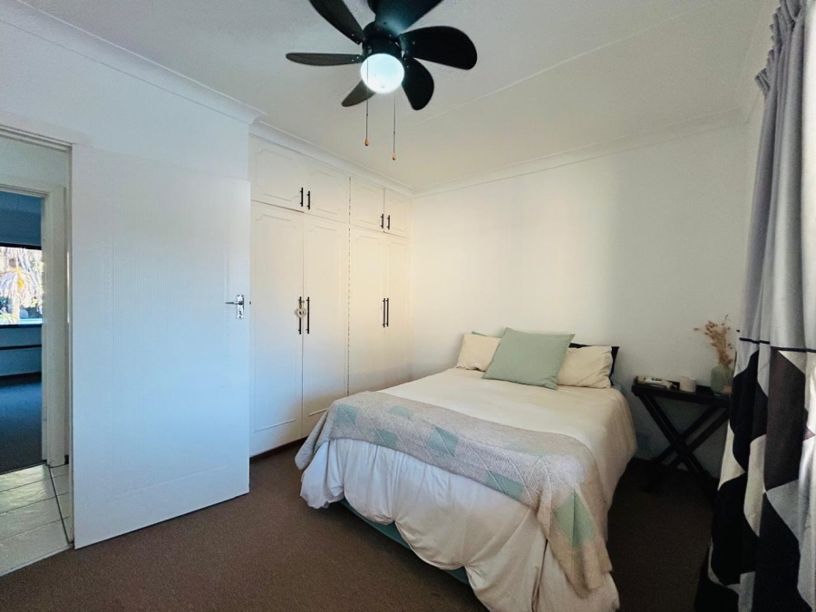 2 Bedroom Property for Sale in Beacon Bay Eastern Cape